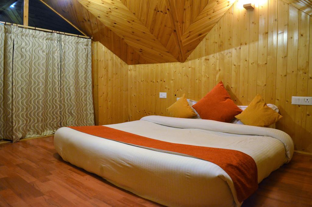 מנאלי Gezellig Inn - Tree Hill Cottages & Kanyal Villas מראה חיצוני תמונה