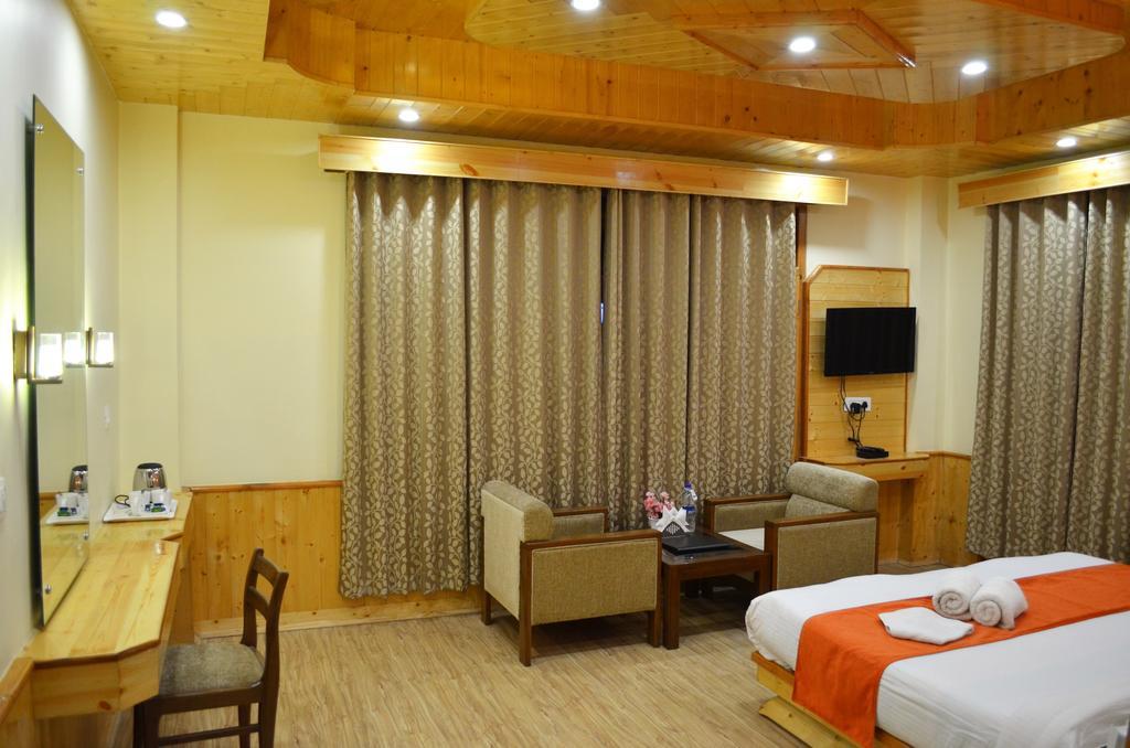 מנאלי Gezellig Inn - Tree Hill Cottages & Kanyal Villas מראה חיצוני תמונה